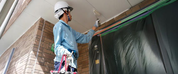 集合住宅の塗装の様子